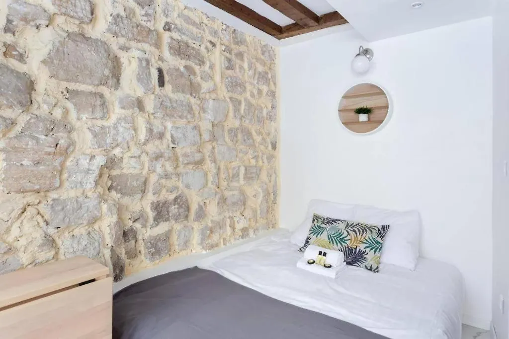 Cozy Boutique Apartment In The Heart Of Parijs